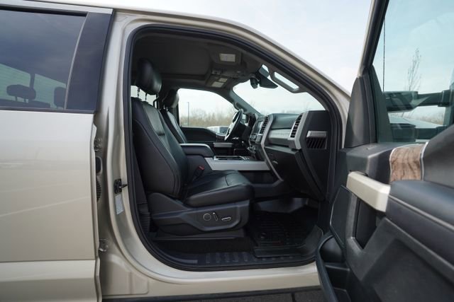 Used 2017 Ford F350 Lariat w/ Lariat Ultimate Package image 19