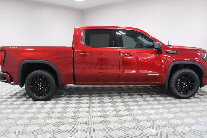 Used 2024 GMC Sierra 1500 Elevation w/ LPO, Elevation Black Package AWD/4WD image 12