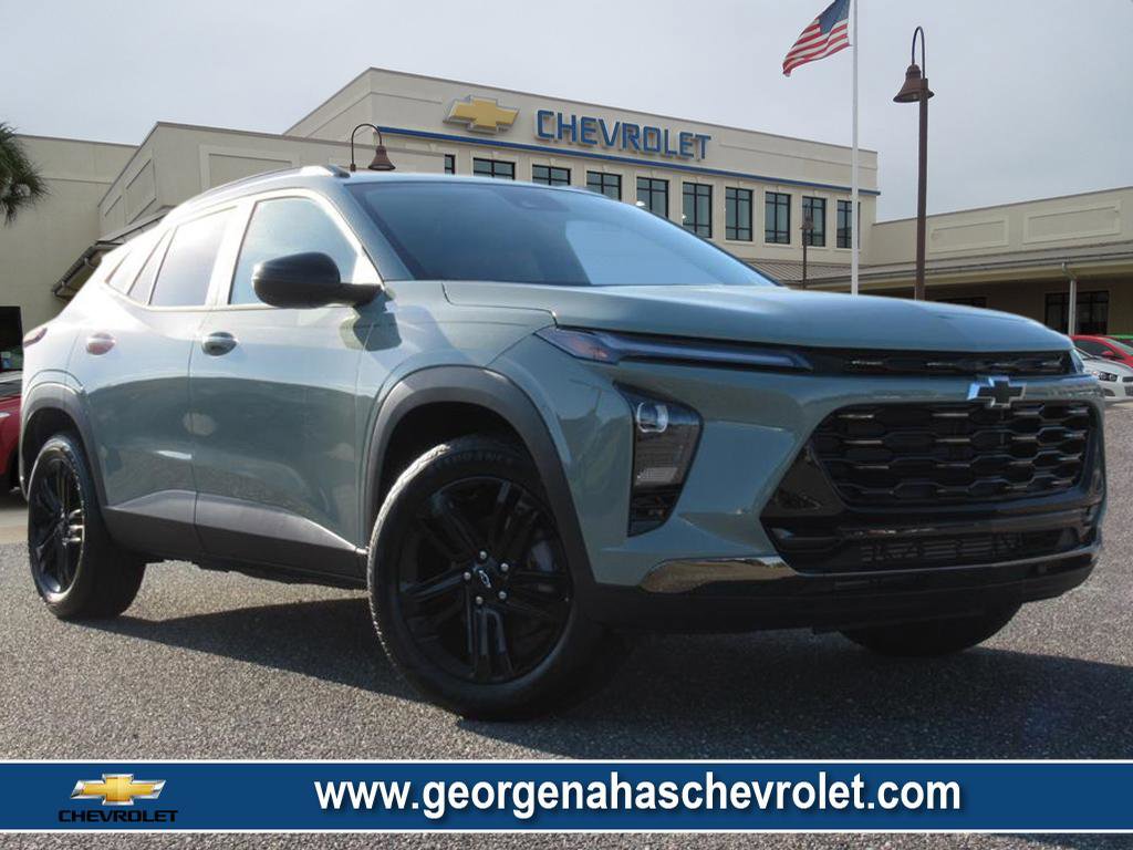 New 2025 Chevrolet Trax ACTIV w/ Sunroof Package