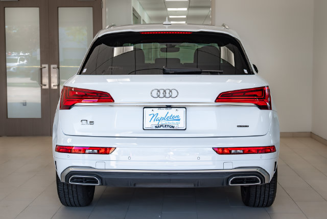 Used 2023 Audi Q5 2.0T Premium w/ Convenience Package AWD/4WD image 33
