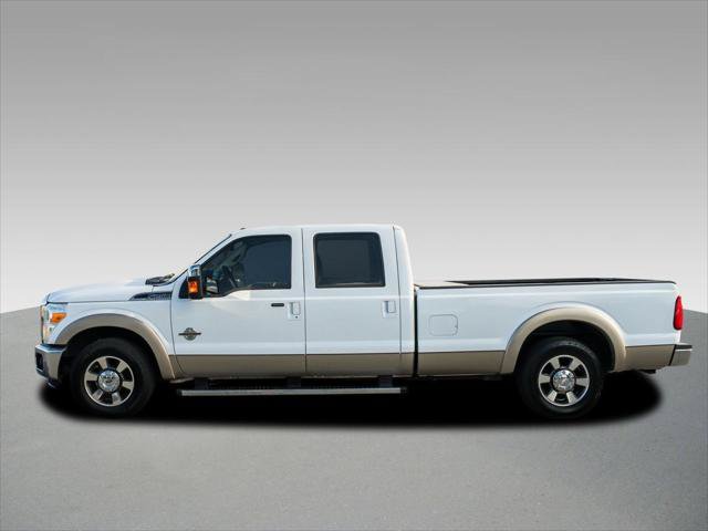 Used 2011 Ford F250 Lariat w/ Lariat Interior Pkg RWD image 2