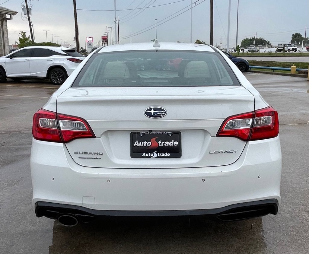 Used 2018 Subaru Legacy 2.5i Limited AWD/4WD image 9