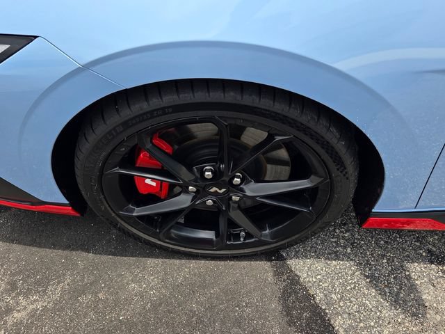 Used 2025 Hyundai Elantra N FWD image 17