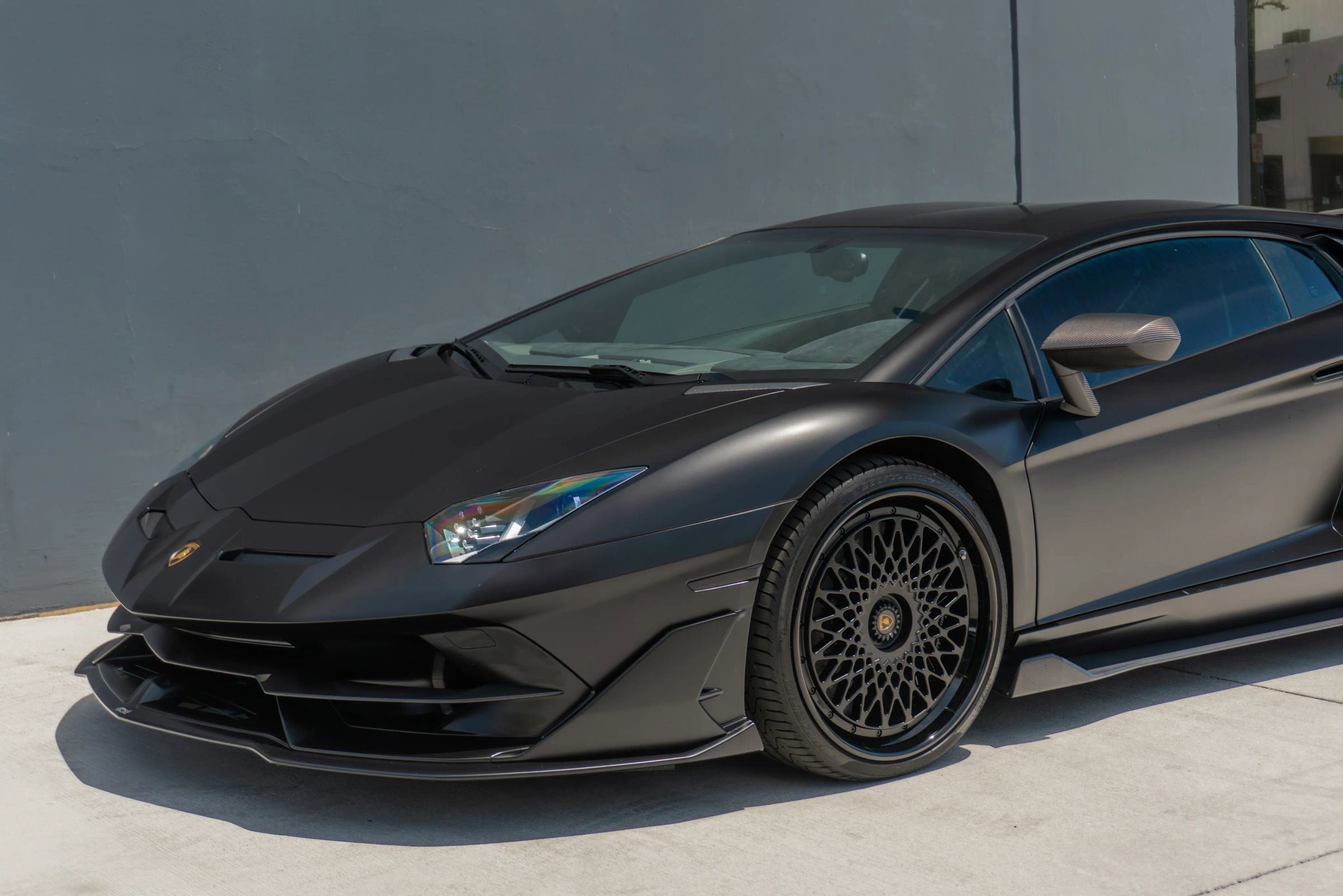 Used 2019 Lamborghini Aventador SVJ AWD/4WD image 20