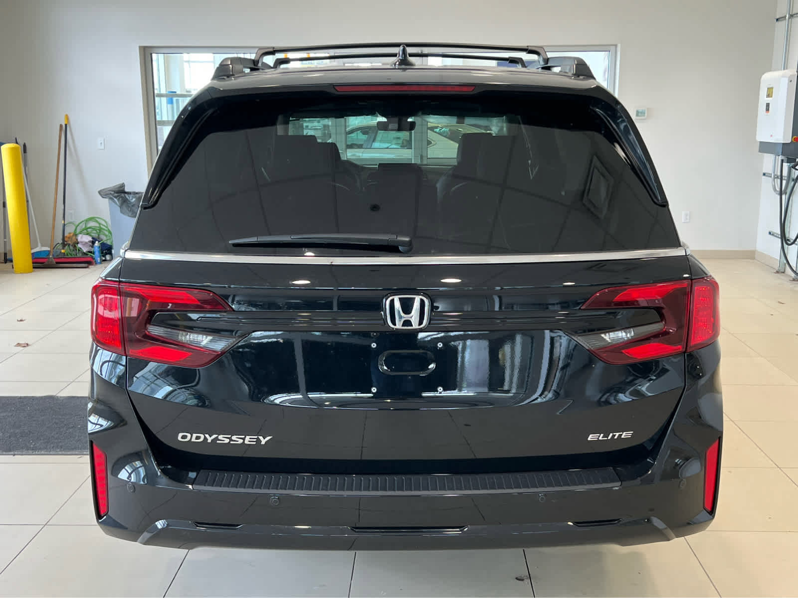 New 2026 Honda Odyssey Elite image 6