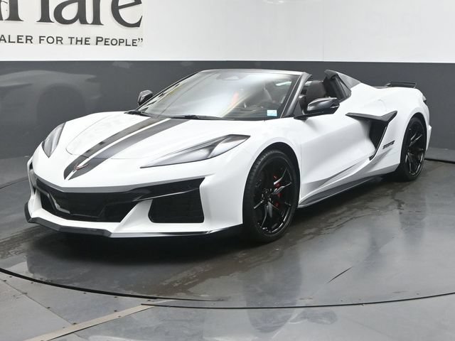 Used 2027 Chevrolet Corvette Grand Sport w/ Stealth Interior Trim Package RWD image 34