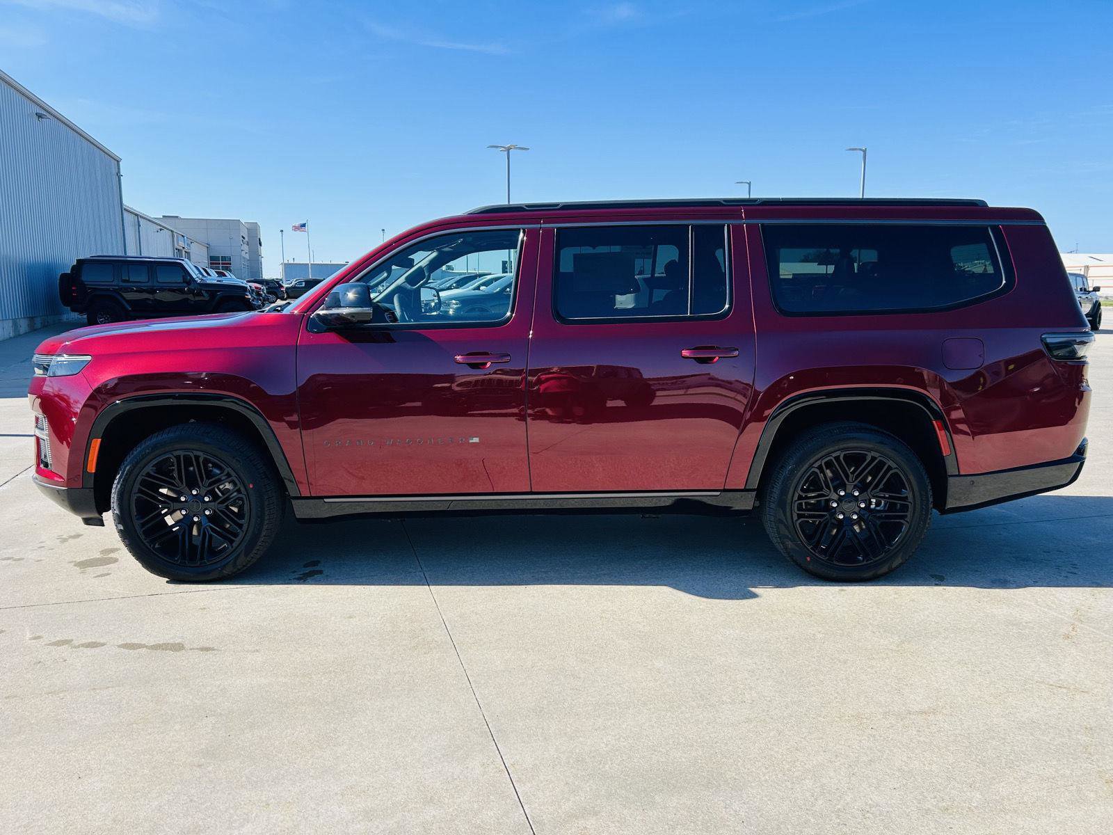 New 2026 Jeep Grand Wagoneer L Limited AWD/4WD image 46