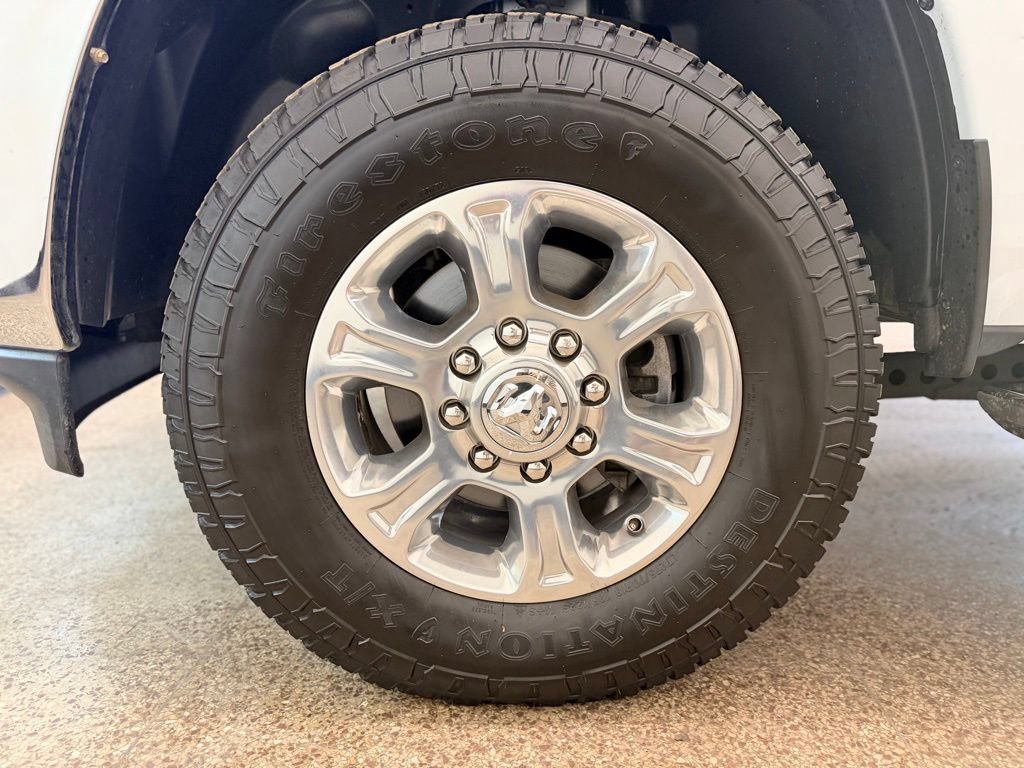 Used 2024 RAM 2500 Big Horn AWD/4WD image 28