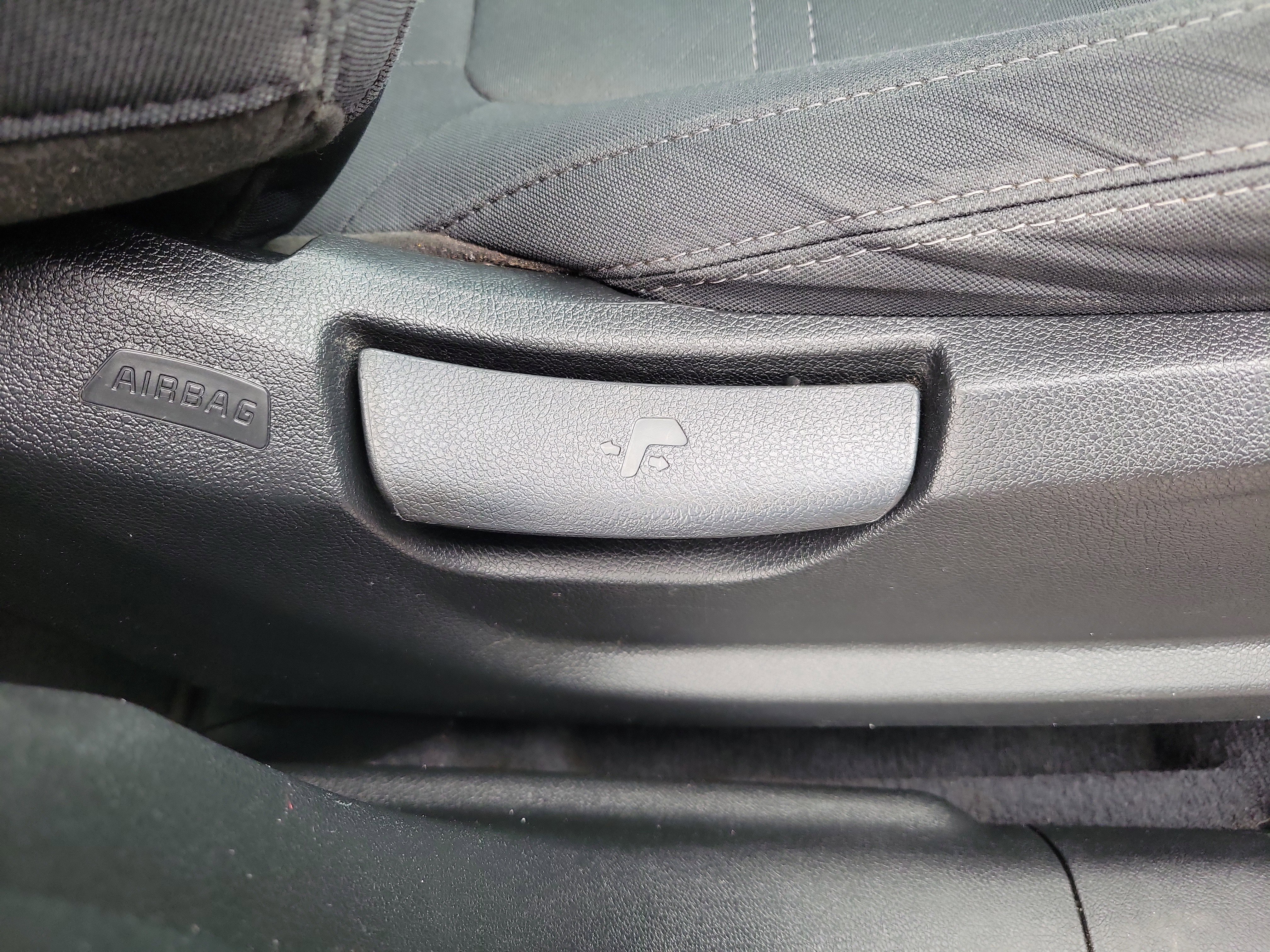 Used 2020 Kia Sorento L image 9