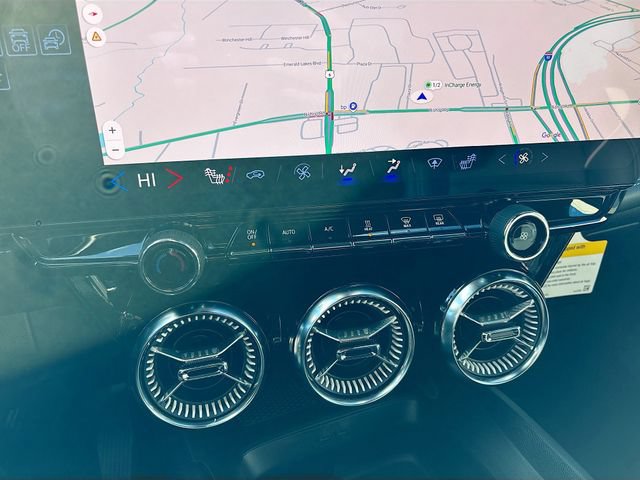 New 2024 Chevrolet Blazer EV LT AWD/4WD image 20