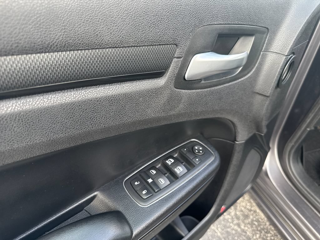 Certified 2013 Buick Regal Premium FWD image 11