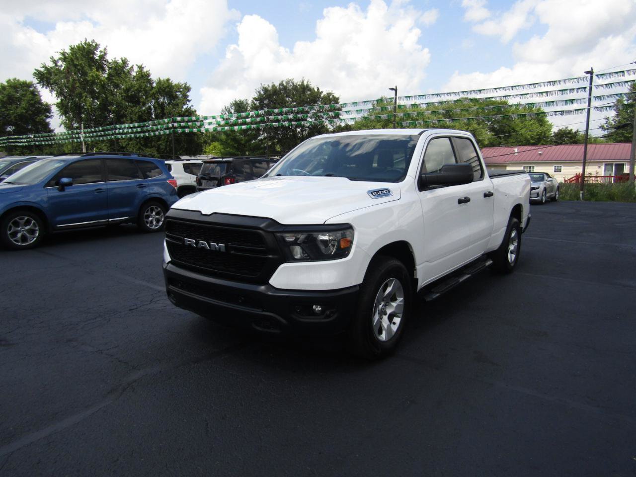 Used 2023 RAM 1500 Tradesman AWD/4WD image 3