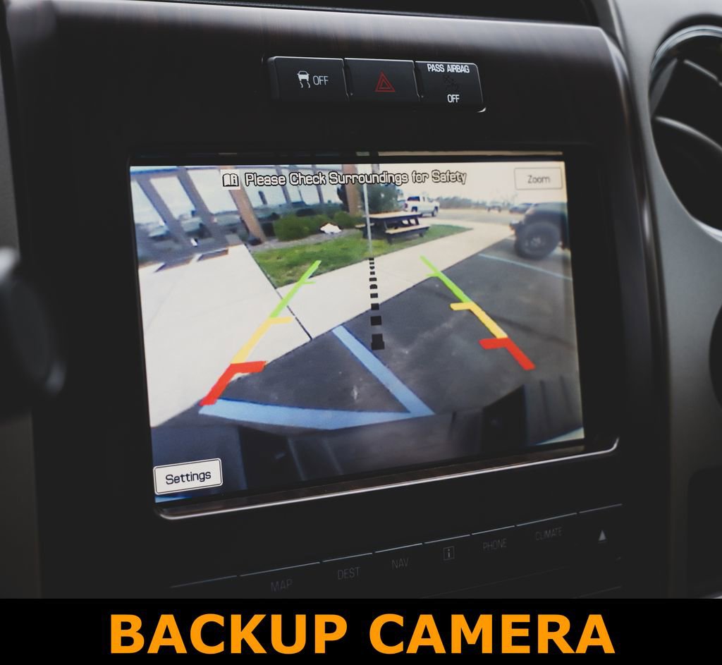 Used 2012 Ford F150 Lariat w/ Lariat Chrome Pkg image 4