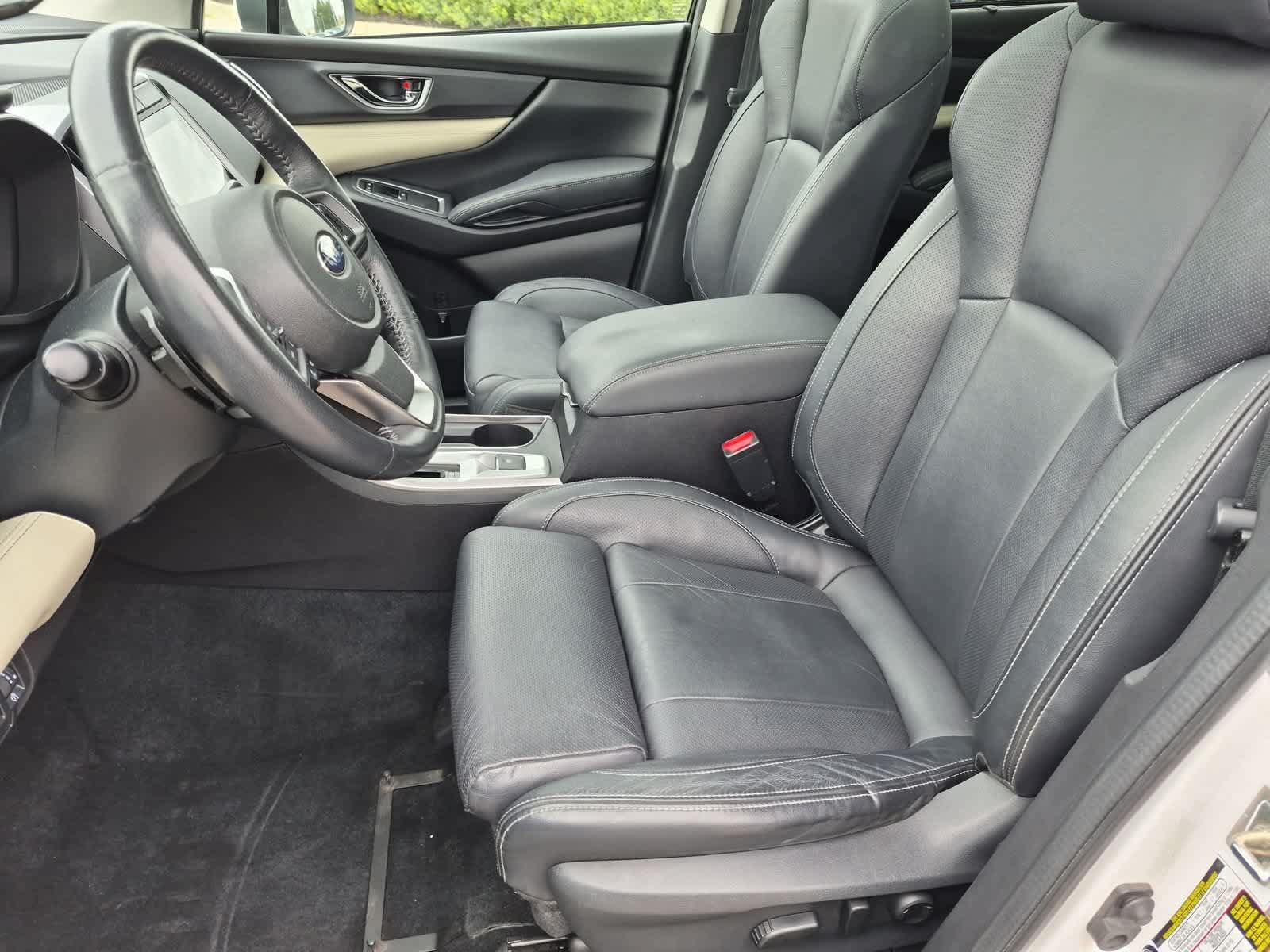 Used 2019 Subaru Ascent Limited AWD/4WD image 16