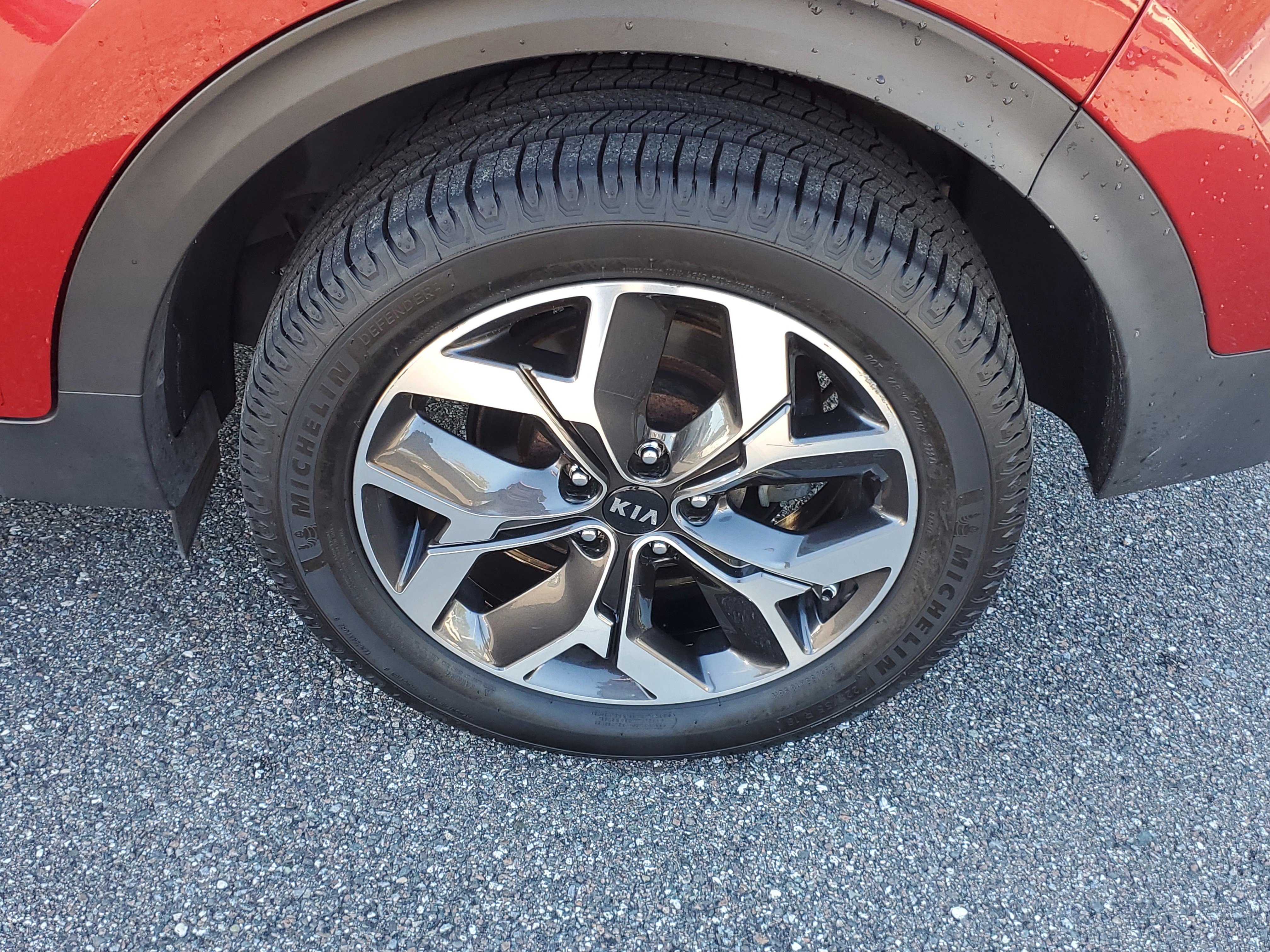 Certified 2020 Kia Sportage EX image 40