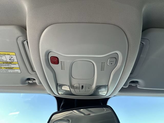 Used 2020 Jeep Renegade Limited AWD/4WD image 25