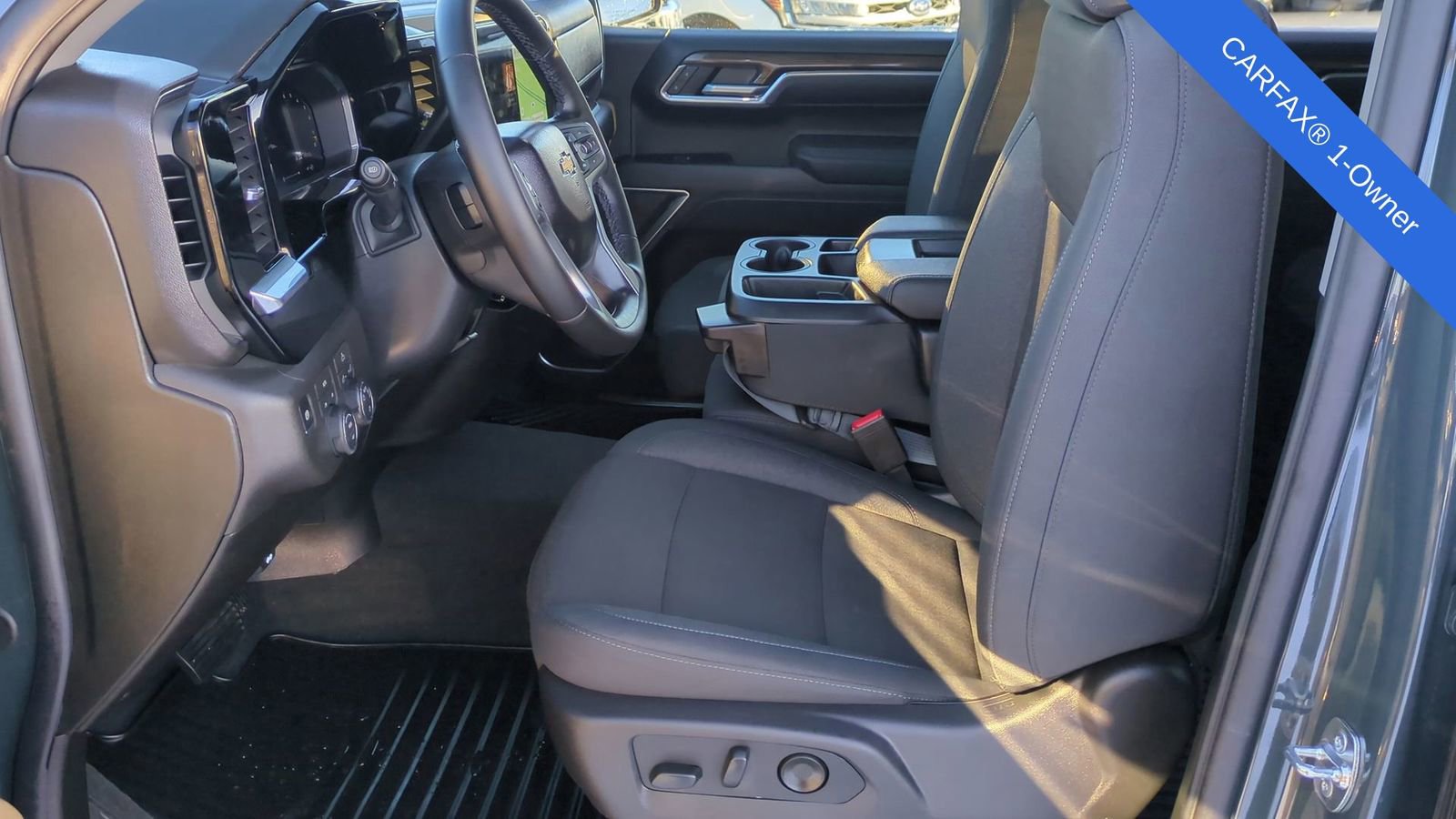 Used 2026 Chevrolet Silverado 1500 LT image 18