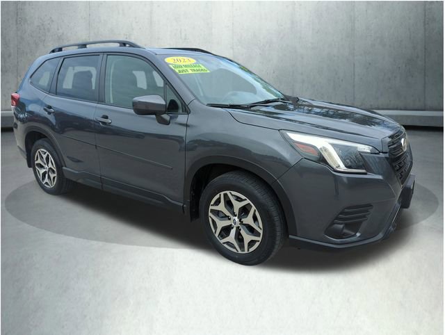 Used 2023 Subaru Forester Premium AWD/4WD image 7