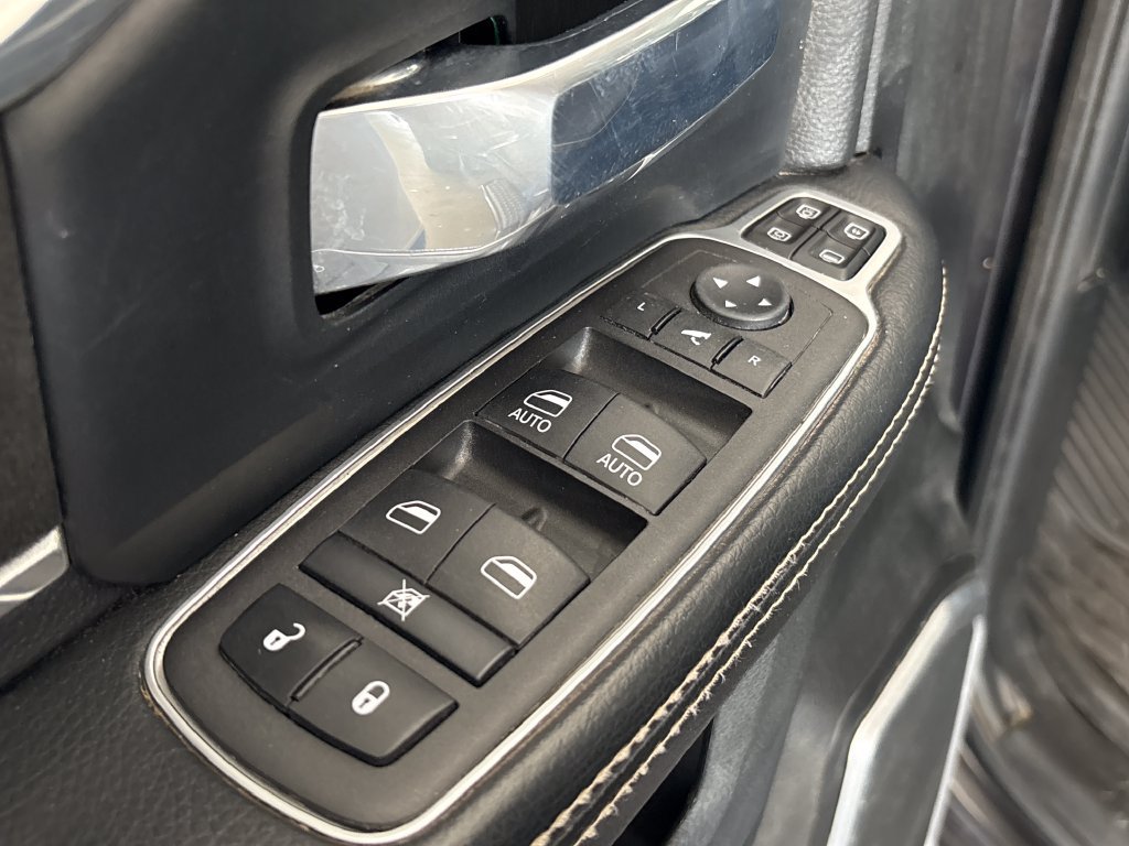 Used 2024 RAM 3500 Laramie w/ Night Edition AWD/4WD image 16