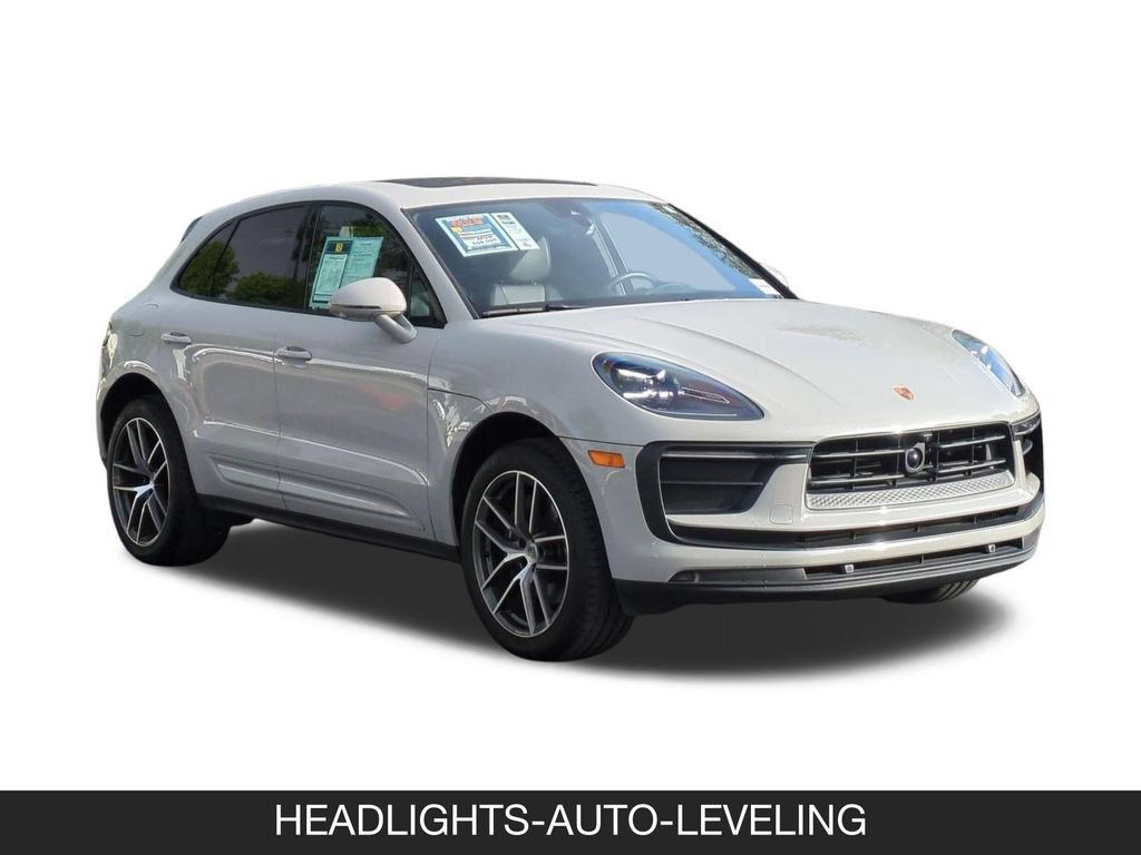 Used 2024 Porsche Macan AWD/4WD image 2