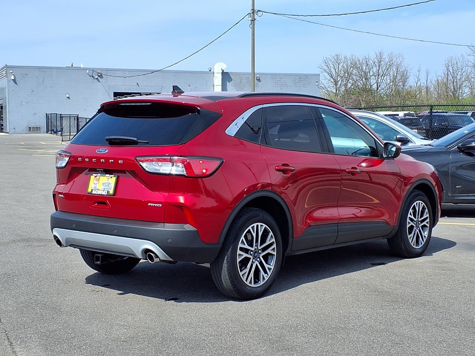 Used 2021 Ford Escape SEL AWD/4WD image 2