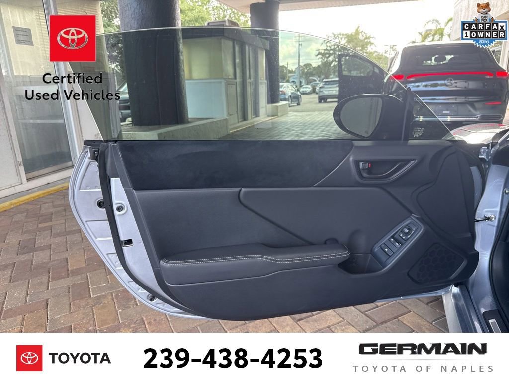 Used 2025 Toyota GR86 Premium RWD image 18