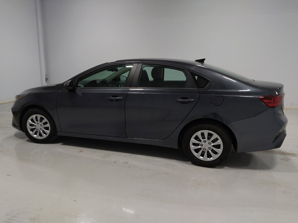 Used 2024 Kia Forte LX image 3