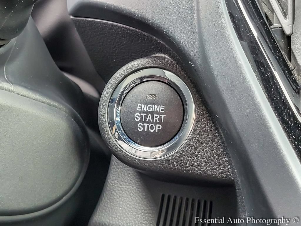 Used 2025 Subaru Forester Touring AWD/4WD image 19
