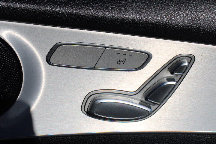 Used 2020 Mercedes-Benz GLC 300 GLC 300 image 20