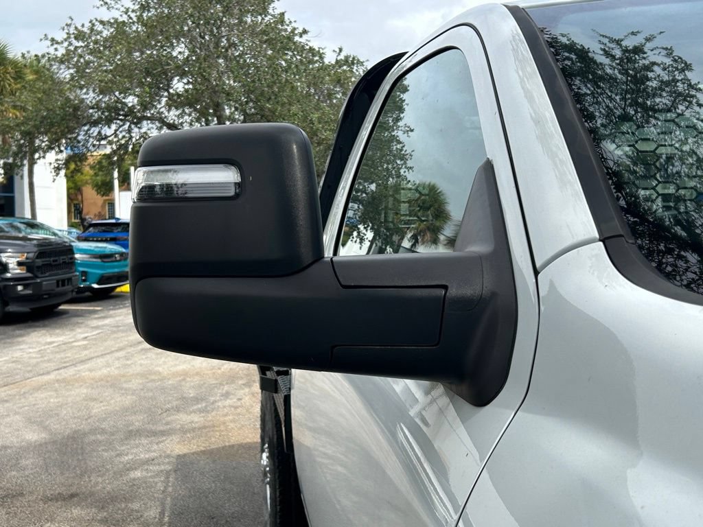 New 2024 RAM 3500 Tradesman AWD/4WD image 28