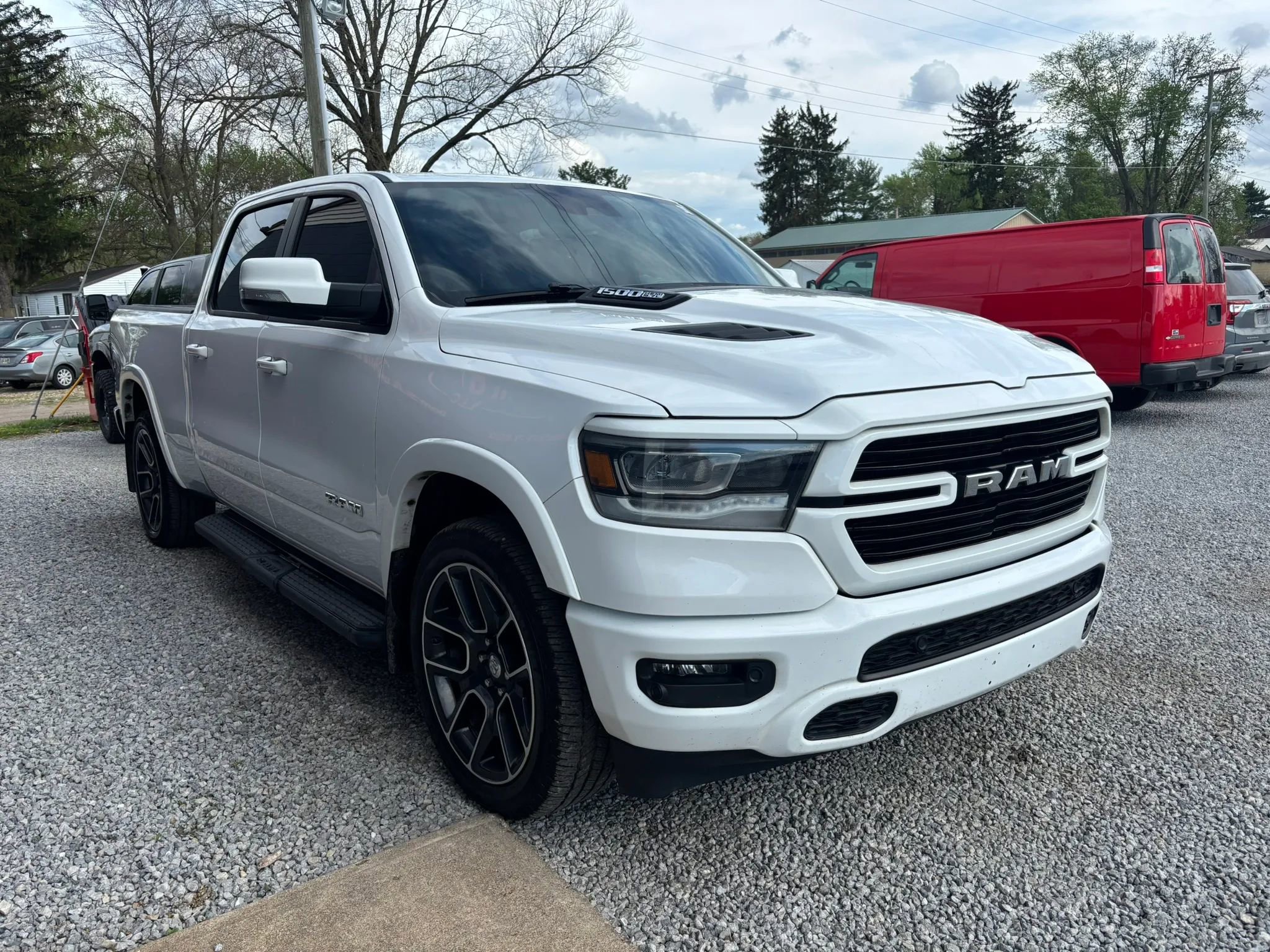 Used 2021 RAM 1500 Laramie AWD/4WD image 9