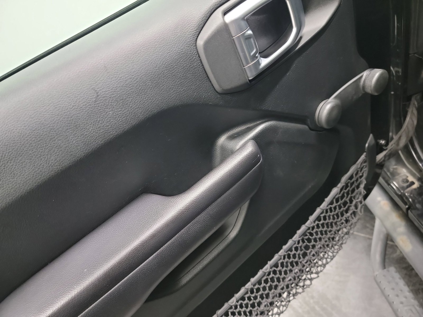 Used 2018 Jeep Wrangler Unlimited Sport image 14