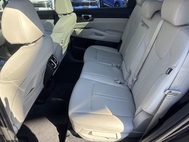 New 2026 Kia Sorento S w/ S Panoramic Sunroof Package FWD image 15