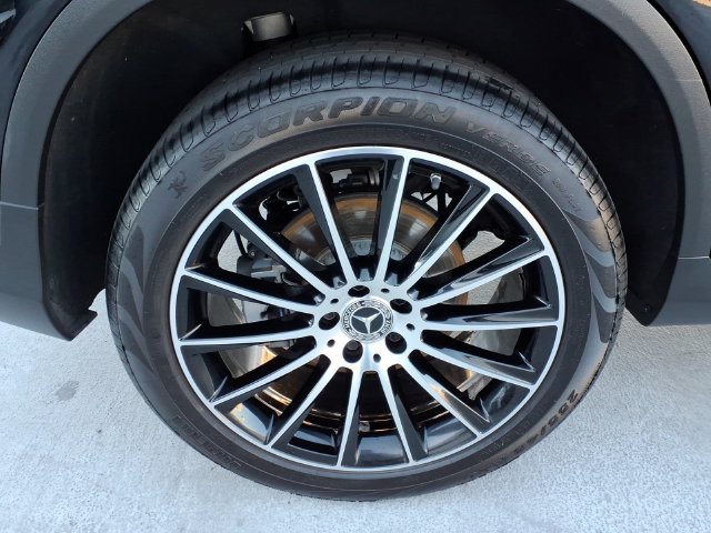 Used 2022 Mercedes-Benz GLC 300 image 24