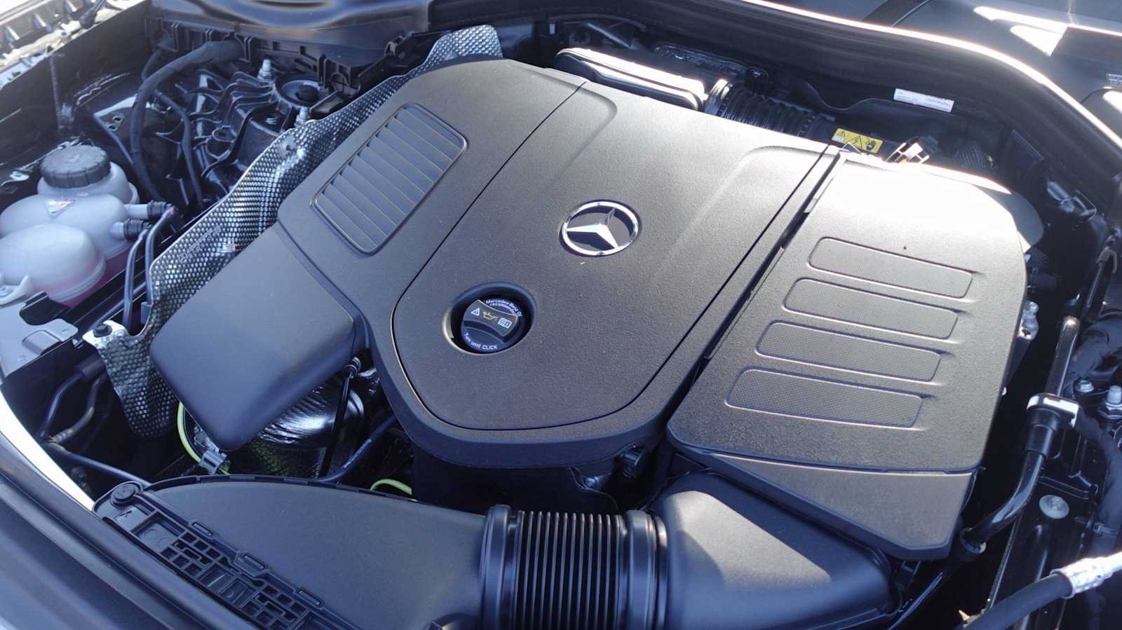 New 2026 Mercedes-Benz GLC 300 4MATIC image 11
