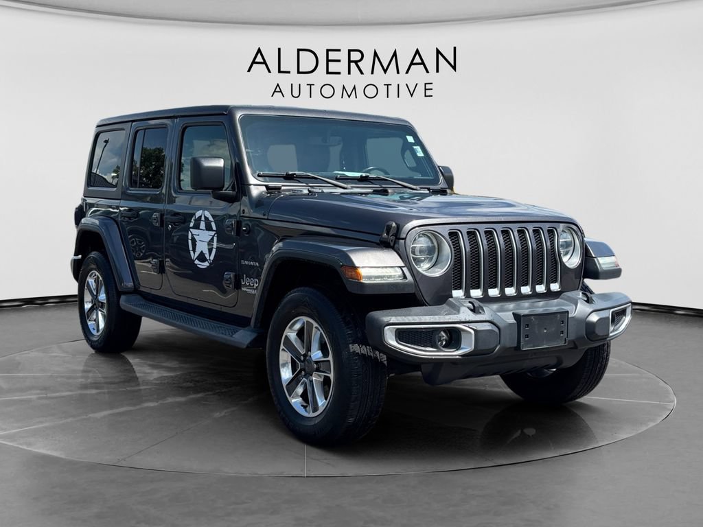 Used 2018 Jeep Wrangler Unlimited Sahara w/ Dual Top Group AWD/4WD image 7