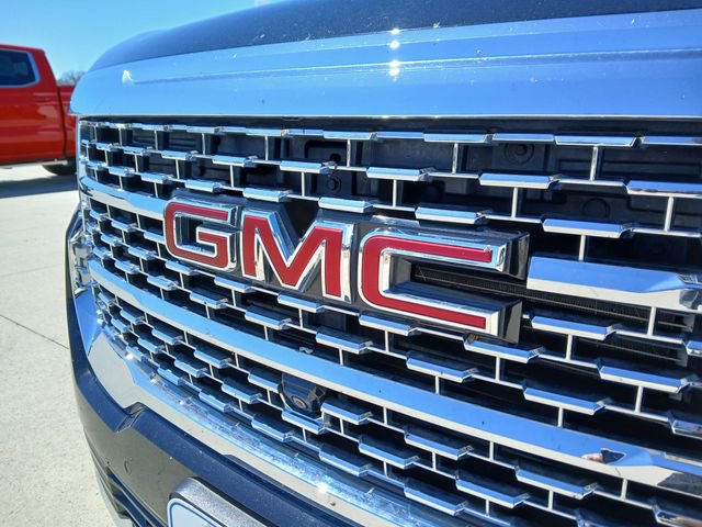Used 2020 GMC Acadia Denali w/ Denali Ultimate Package AWD/4WD image 9