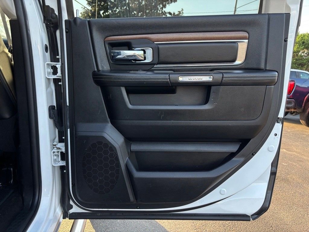 Used 2014 RAM 2500 Laramie image 24