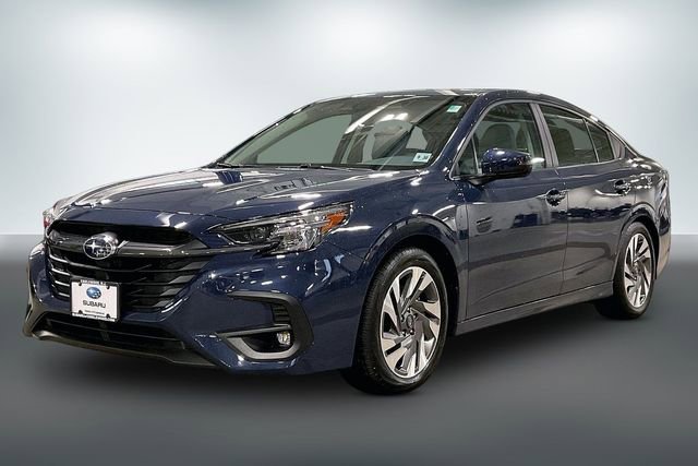 Used 2025 Subaru Legacy Limited image 3