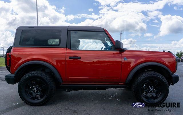 Used 2024 Ford Bronco Black Diamond image 5