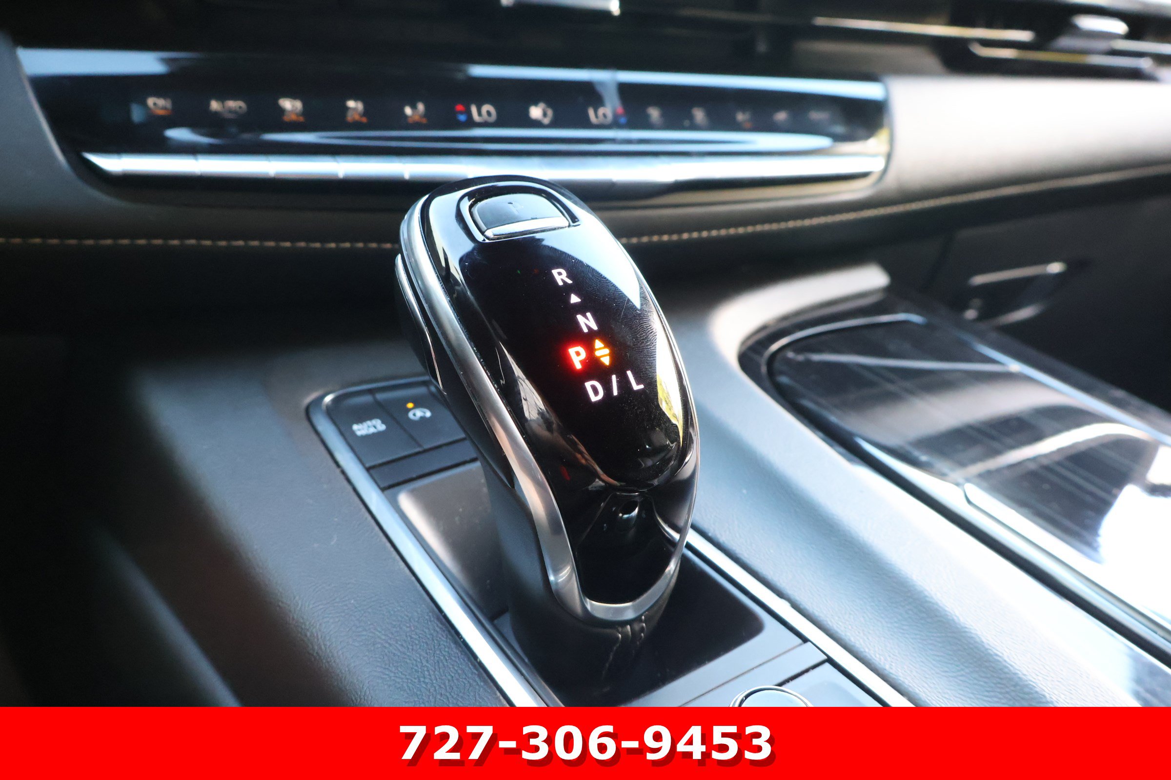 Used 2024 Cadillac Escalade Sport w/ LPO, ONYX Package AWD/4WD image 29