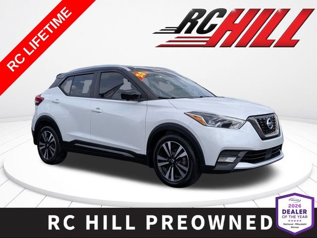 Used 2020 Nissan Kicks SR FWD image 1