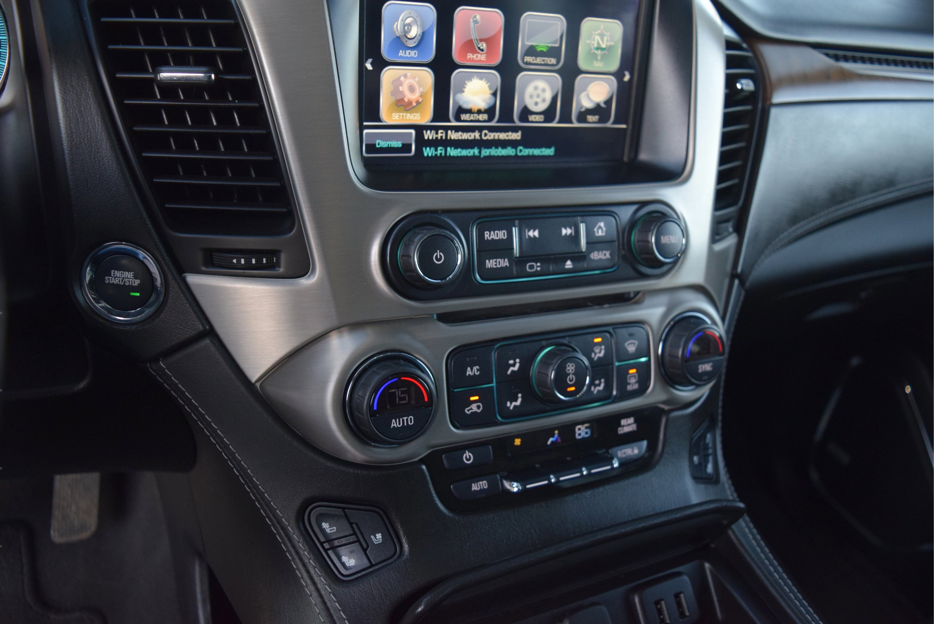 Used 2020 GMC Yukon XL Denali w/ Denali Ultimate Package image 19