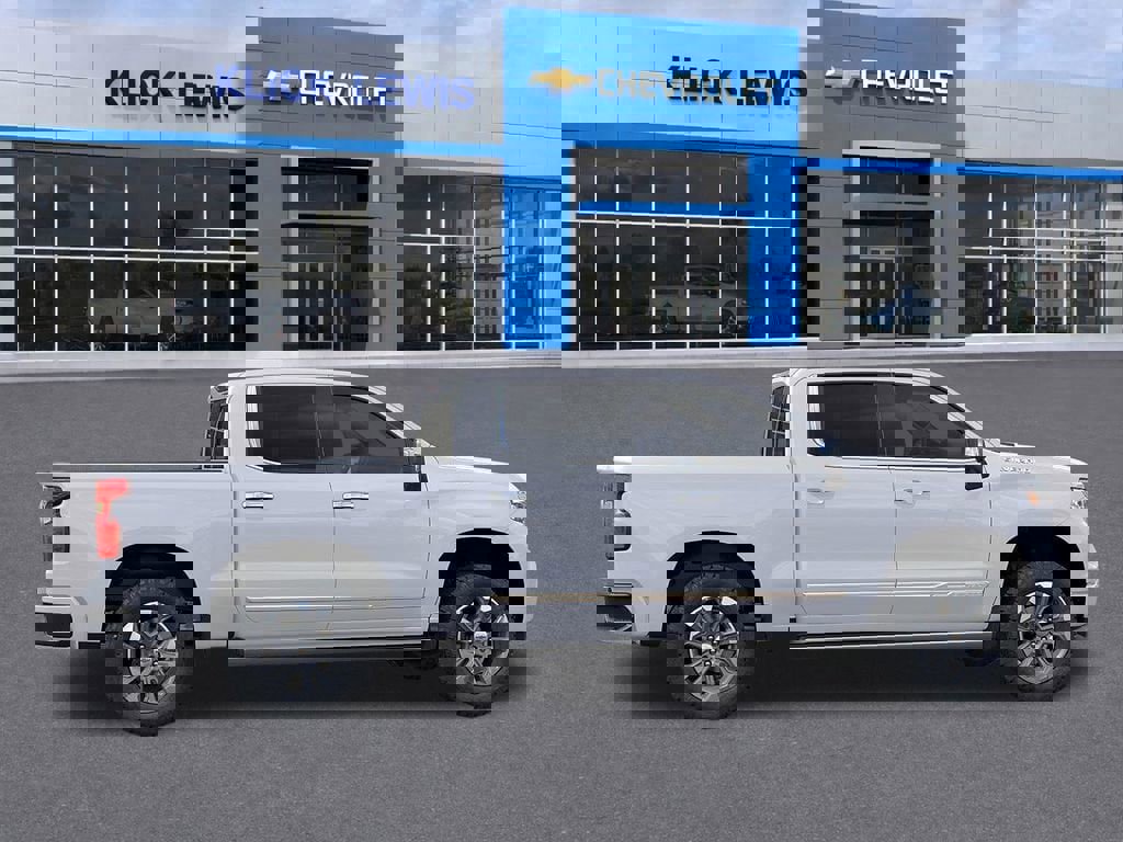 New 2026 Chevrolet Silverado 1500 High Country w/ LPO, Dark Essentials Package image 5