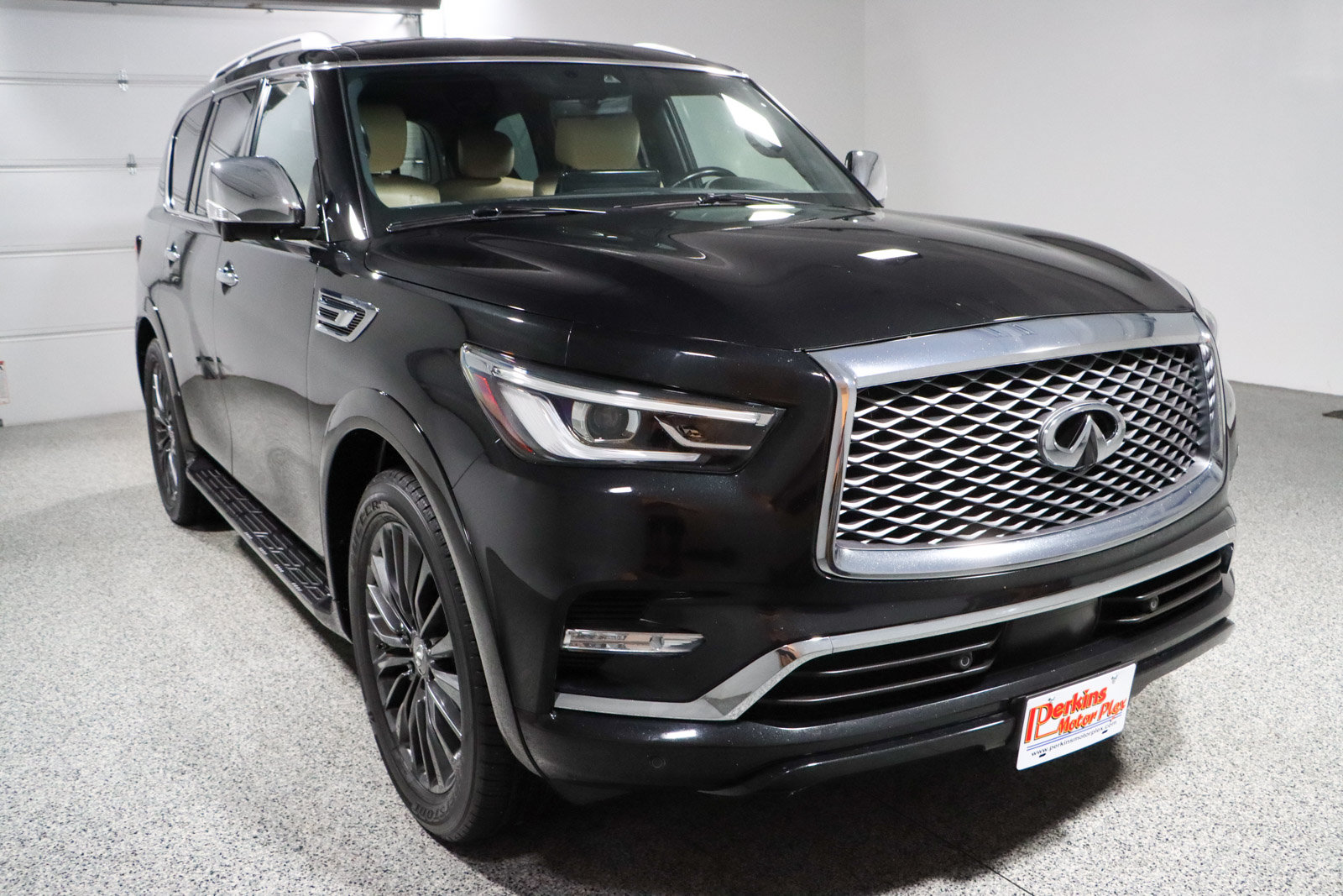 Used 2022 INFINITI QX80 Sensory w/ Cargo Package RWD image 5
