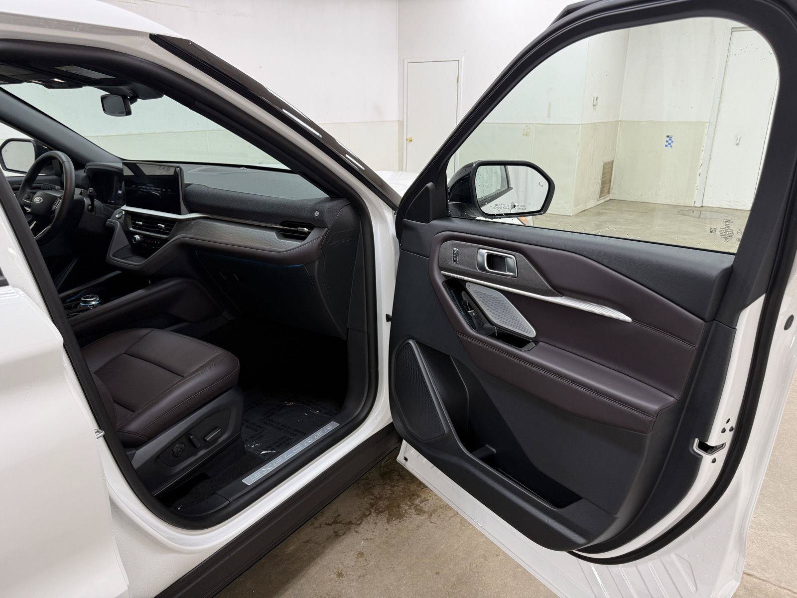 New 2026 Ford Explorer Platinum AWD/4WD image 34
