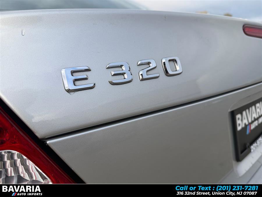 Used 2003 Mercedes-Benz E 320 Sedan image 21
