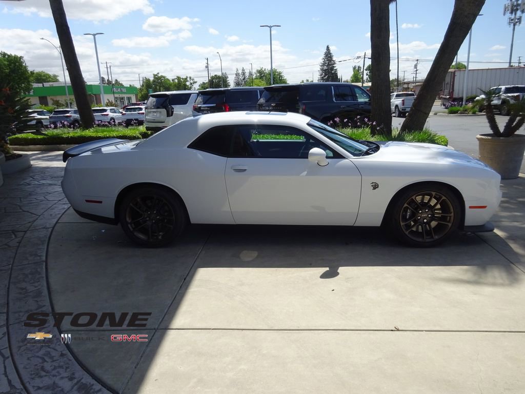 Used 2023 Dodge Challenger SRT Hellcat image 9