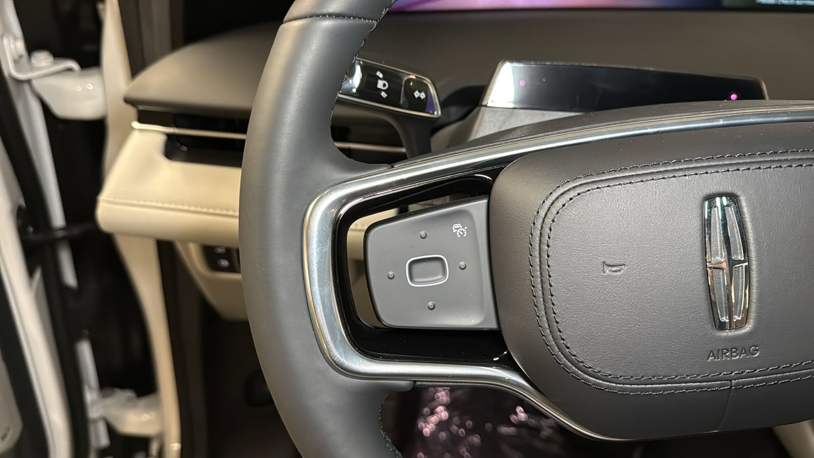 New 2026 Lincoln Nautilus Reserve image 32