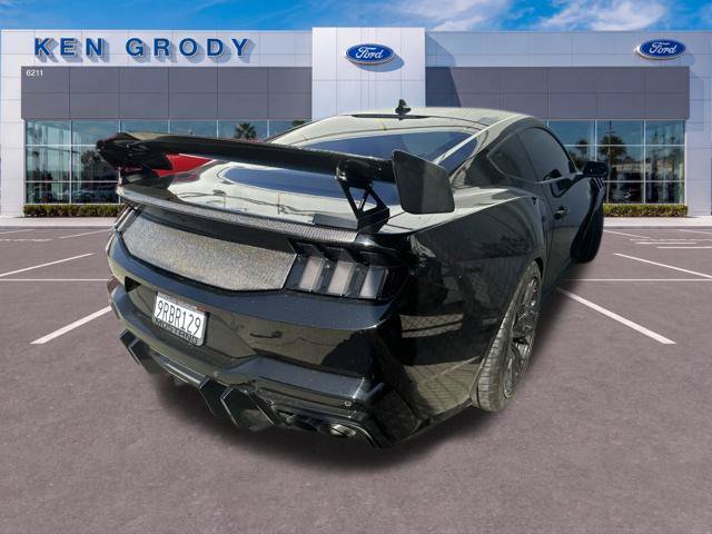 Used 2024 Ford Mustang GT RWD image 6